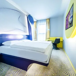 Prize By Radisson, ** Antuérpia