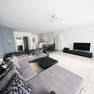 Renovated In Center Antwerp