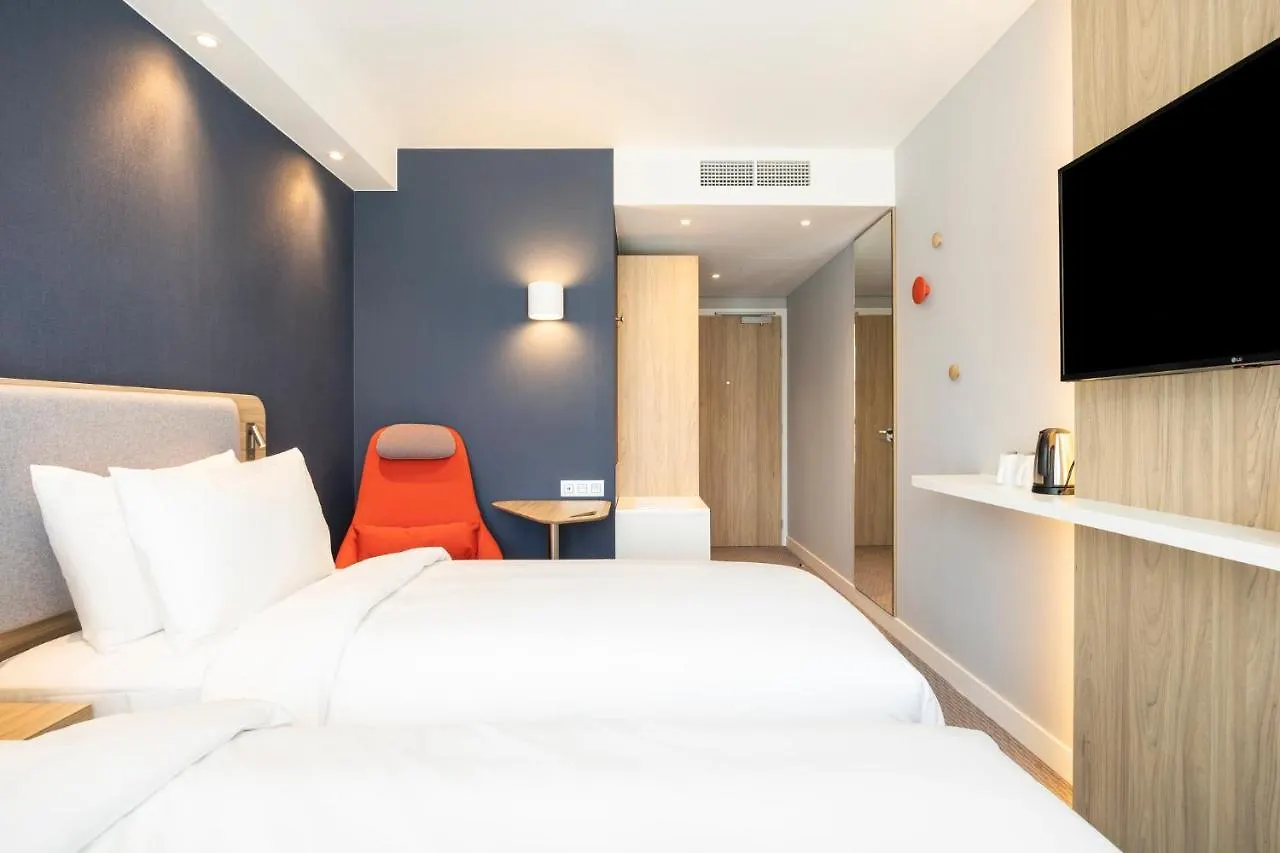 Holiday Inn Express Antwerp - City Centre By Ihg 3*,  Belgium